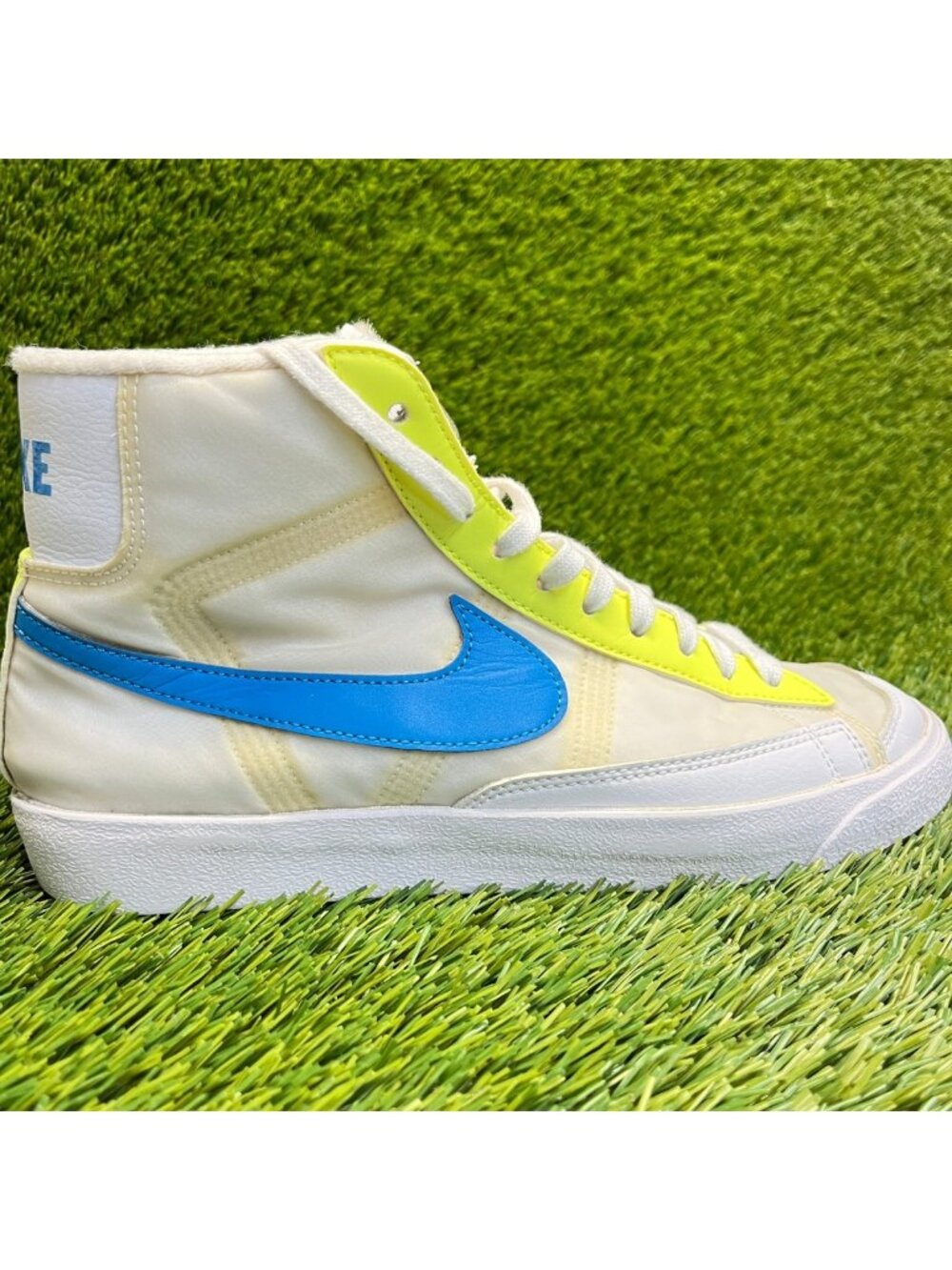 Nike Blazer 77 Mid Mens Size 7 White‎ Yellow Athletic Basketball Shoes Sneakers